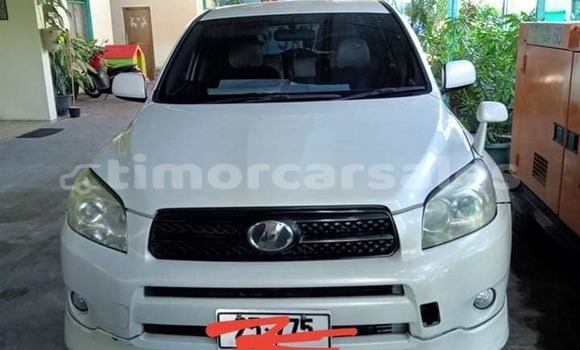 Buy Used Toyota RAV4 White Car in Dili in Dili Buy Used Toyota RAV4 White Car in Dili in Dili