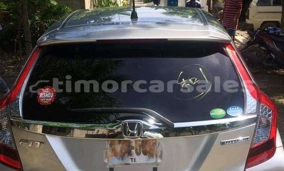 Buy Used Honda Fit Silver Car in Dili in Dili Buy Used Honda Fit Silver Car in Dili in Dili