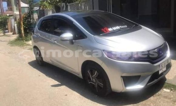 Buy Used Honda Fit Silver Car in Dili in Dili Buy Used Honda Fit Silver Car in Dili in Dili
