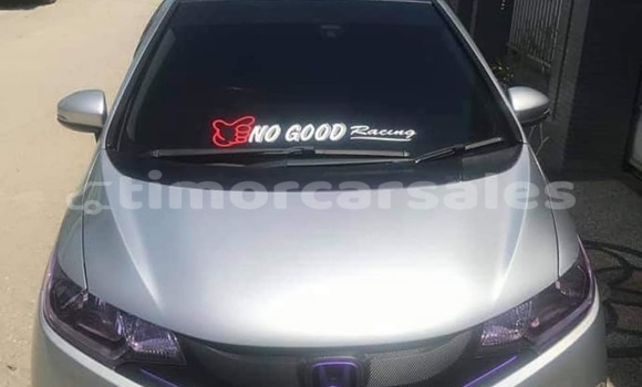 Buy Used Honda Fit Silver Car in Dili in Dili Buy Used Honda Fit Silver Car in Dili in Dili