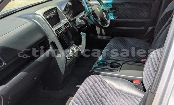 Buy Used Honda CRV Silver Car in Dili in Dili Buy Used Honda CRV Silver Car in Dili in Dili