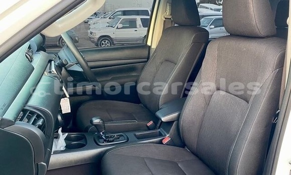 Buy Used Toyota Hilux White Car in Dili in Dili Buy Used Toyota Hilux White Car in Dili in Dili