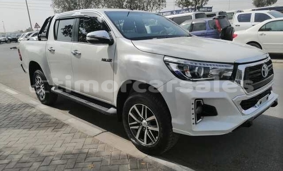 Buy Used Toyota Hilux White Car in Dili in Dili Buy Used Toyota Hilux White Car in Dili in Dili