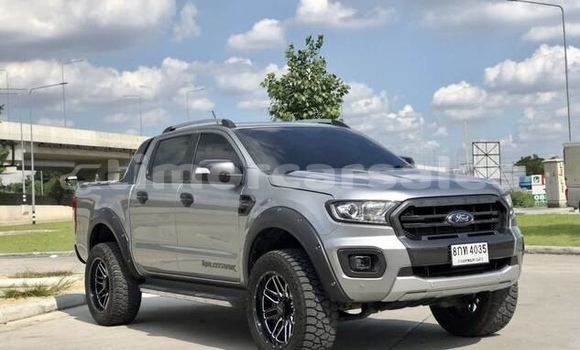 Medium with watermark ford ranger dili dili 2304