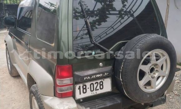 Buy Used Mitsubishi Pajero Green Car in Dili in Dili Buy Used Mitsubishi Pajero Green Car in Dili in Dili