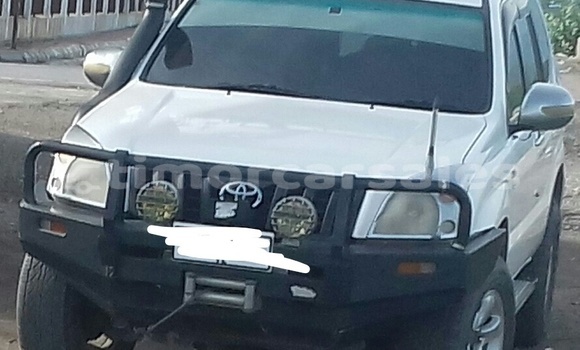 Buy Used Toyota Land Cruiser Prado White Car in Dili in Dili Buy Used Toyota Land Cruiser Prado White Car in Dili in Dili
