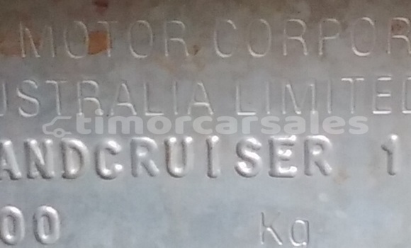 Buy Used Toyota Land Cruiser Prado White Car in Dili in Dili Buy Used Toyota Land Cruiser Prado White Car in Dili in Dili