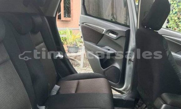 Buy Used Honda Fit Silver Car in Dili in Dili Buy Used Honda Fit Silver Car in Dili in Dili