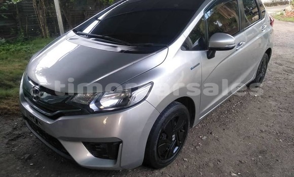 Buy Used Honda Fit Silver Car in Dili in Dili Buy Used Honda Fit Silver Car in Dili in Dili