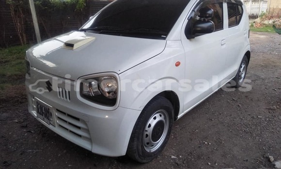 Buy Used Suzuki Alto White Car in Dili in Dili Buy Used Suzuki Alto White Car in Dili in Dili