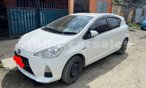 Buy Used Toyota Aqua White Car in Dili in Dili Buy Used Toyota Aqua White Car in Dili in Dili