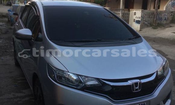 Buy Used Honda Fit Silver Car in Dili in Dili Buy Used Honda Fit Silver Car in Dili in Dili