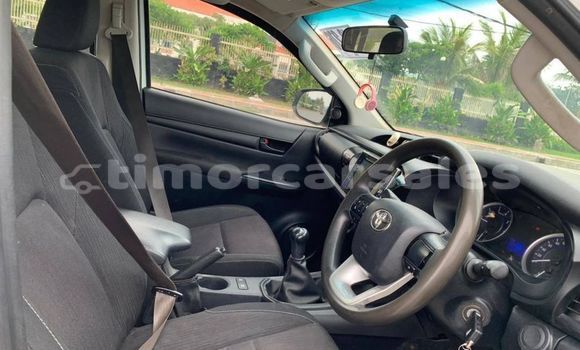 Buy Used Toyota Hilux White Car in Dili in Dili Buy Used Toyota Hilux White Car in Dili in Dili