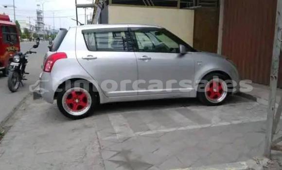 Buy Used Suzuki Swift Silver Car in Dili in Dili Buy Used Suzuki Swift Silver Car in Dili in Dili
