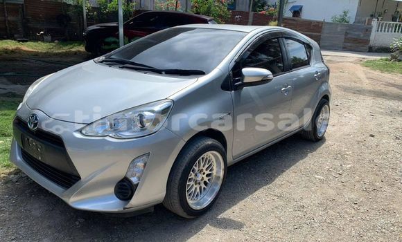 Buy Used Toyota Aqua Silver Car in Dili in Dili Buy Used Toyota Aqua Silver Car in Dili in Dili