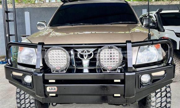 Buy Used Toyota Land Cruiser Prado Brown Car in Dili in Dili Buy Used Toyota Land Cruiser Prado Brown Car in Dili in Dili