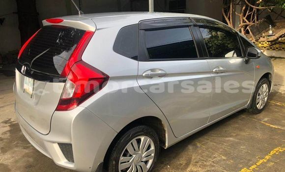 Buy Used Honda Fit Silver Car in Dili in Dili Buy Used Honda Fit Silver Car in Dili in Dili