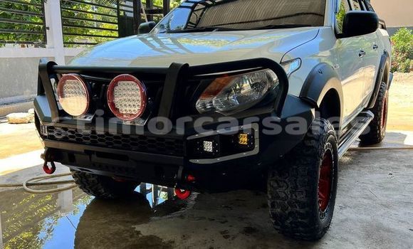 Buy Used Mitsubishi Triton White Car in Dili in Dili Buy Used Mitsubishi Triton White Car in Dili in Dili