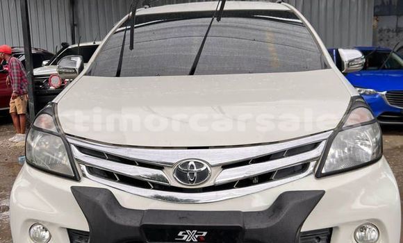 Buy Used Toyota Avanza White Car in Dili in Dili Buy Used Toyota Avanza White Car in Dili in Dili