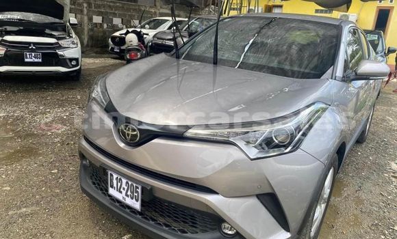 Buy Used Toyota C-HR Silver Car in Dili in Dili Buy Used Toyota C-HR Silver Car in Dili in Dili