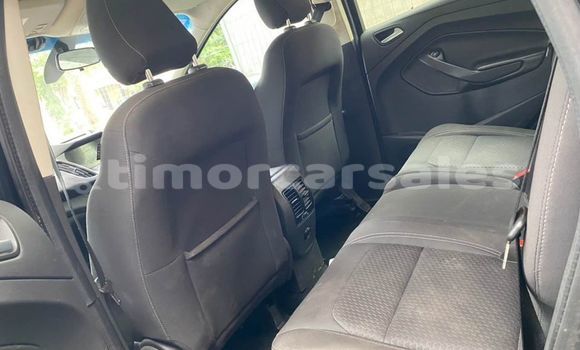Buy Used Ford Escape Black Car in Dili in Dili Buy Used Ford Escape Black Car in Dili in Dili