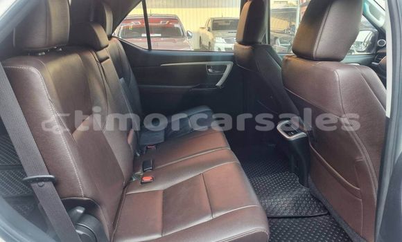 Buy Used Toyota Fortuner White Car in Cassa in Ainaro Buy Used Toyota Fortuner White Car in Cassa in Ainaro