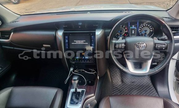 Buy Used Toyota Fortuner White Car in Cassa in Ainaro Buy Used Toyota Fortuner White Car in Cassa in Ainaro