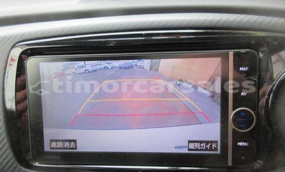 Buy Used Toyota Vitz White Car in Alas in Manufahi Buy Used Toyota Vitz White Car in Alas in Manufahi