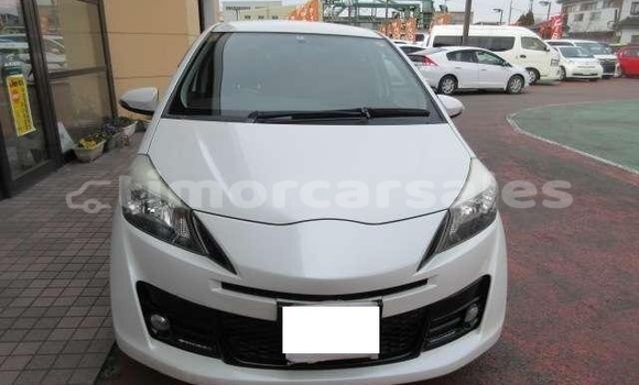 Buy Used Toyota Vitz White Car in Alas in Manufahi Buy Used Toyota Vitz White Car in Alas in Manufahi