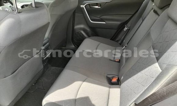 Buy Used Toyota RAV4 White Car in Cailaco in Bobonaro Buy Used Toyota RAV4 White Car in Cailaco in Bobonaro