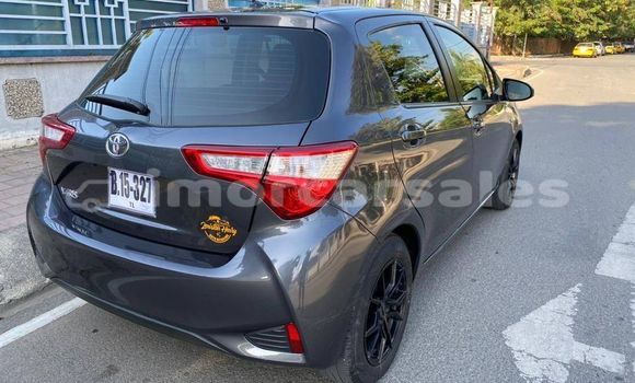 Acheter Occasion Voiture Toyota Yaris Blanc à Dili, Dili Acheter Occasion Voiture Toyota Yaris Blanc à Dili, Dili