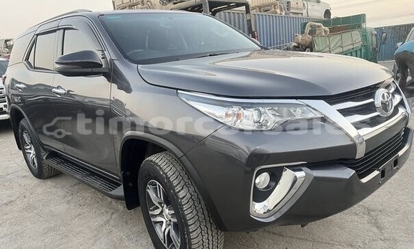 Buy Used Toyota Fortuner Black Car in Baucau in Baucau Buy Used Toyota Fortuner Black Car in Baucau in Baucau