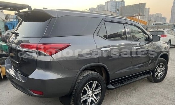 Buy Used Toyota Fortuner Black Car in Baucau in Baucau Buy Used Toyota Fortuner Black Car in Baucau in Baucau