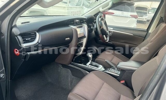 Buy Used Toyota Fortuner Black Car in Baucau in Baucau Buy Used Toyota Fortuner Black Car in Baucau in Baucau