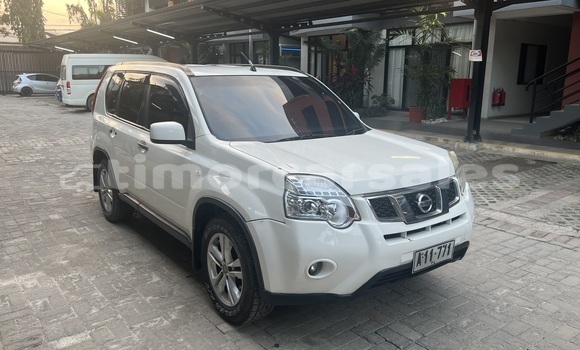 Buy Used Nissan X–Trail White Car in Dili in Dili