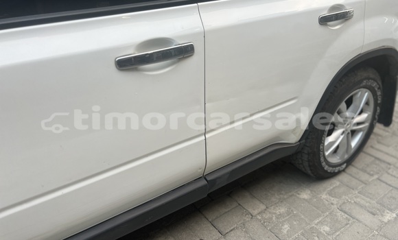 Buy Used Nissan X–Trail White Car in Dili in Dili Buy Used Nissan X–Trail White Car in Dili in Dili