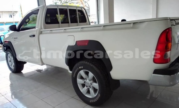 Buy Used Toyota Hilux White Car in Dili in Dili Buy Used Toyota Hilux White Car in Dili in Dili