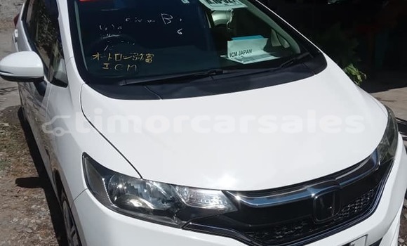 Buy Used Honda Fit White Car in Dili in Dili Buy Used Honda Fit White Car in Dili in Dili