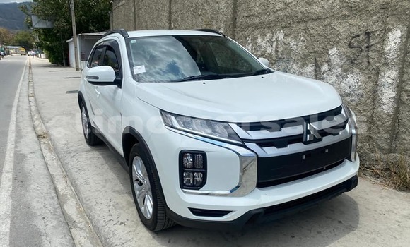 Buy Used Mitsubishi Asx White Car in Dili in Dili Buy Used Mitsubishi Asx White Car in Dili in Dili
