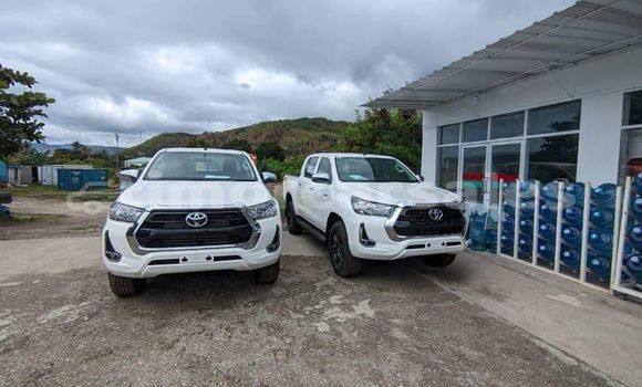 Buy Used Toyota Hilux White Car in Dili in Dili Buy Used Toyota Hilux White Car in Dili in Dili
