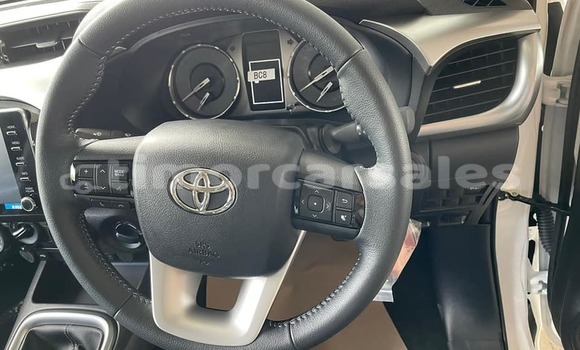 Buy Used Toyota Hilux White Car in Dili in Dili Buy Used Toyota Hilux White Car in Dili in Dili
