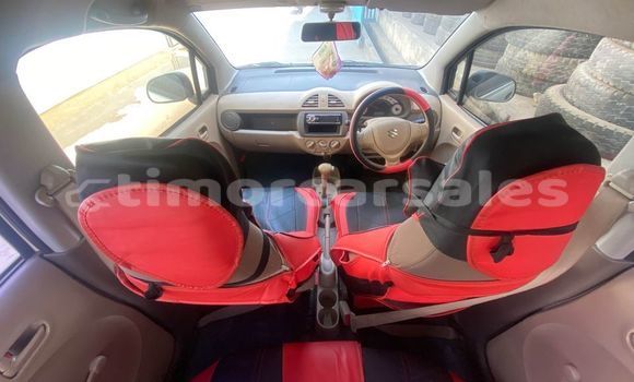Buy Used Suzuki Alto White Car in Dili in Dili Buy Used Suzuki Alto White Car in Dili in Dili