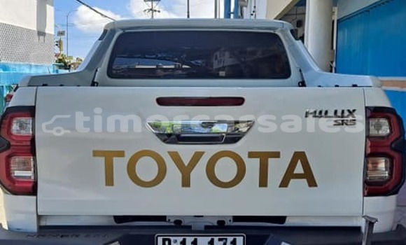 Buy Used Toyota Hilux White Car in Dili in Dili Buy Used Toyota Hilux White Car in Dili in Dili
