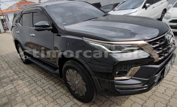 Buy Used Toyota Fortuner Black Car in Atsabe in Ermera Buy Used Toyota Fortuner Black Car in Atsabe in Ermera