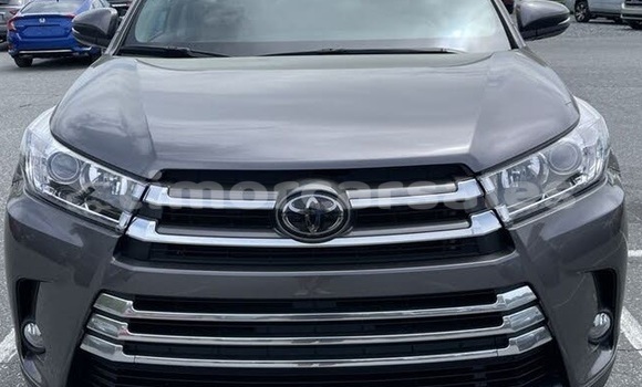 Buy Used Toyota Highlander Other Car in Alas in Manufahi Buy Used Toyota Highlander Other Car in Alas in Manufahi
