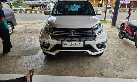 Buy Used Daihatsu Terios White Car in Dili in Dili Buy Used Daihatsu Terios White Car in Dili in Dili