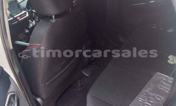 Buy Used Toyota Ractis White Car in Alas in Manufahi Buy Used Toyota Ractis White Car in Alas in Manufahi