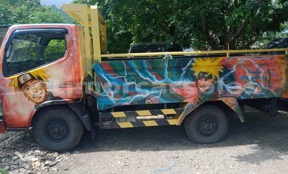 Buy Used Mitsubishi Van Other Truck in Alas in Manufahi Buy Used Mitsubishi Van Other Truck in Alas in Manufahi