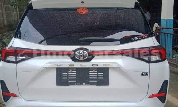 Buy Used Toyota Vellfire White Car in Alas in Manufahi Buy Used Toyota Vellfire White Car in Alas in Manufahi