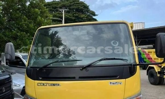 Buy Used Ford AEV AMBULANCE Other Truck in Atabae in Bobonaro